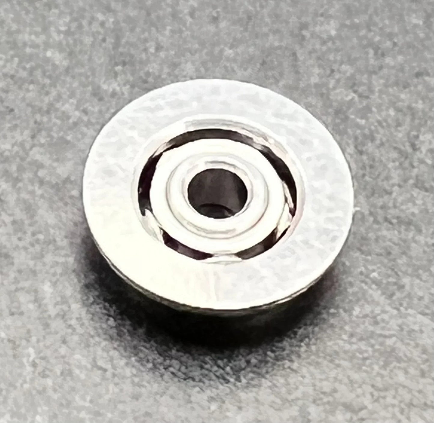 SFR0 Flanged Miniature Bearing 3/64" x 5/32" x 1/16" - fast shipping 🇺🇸