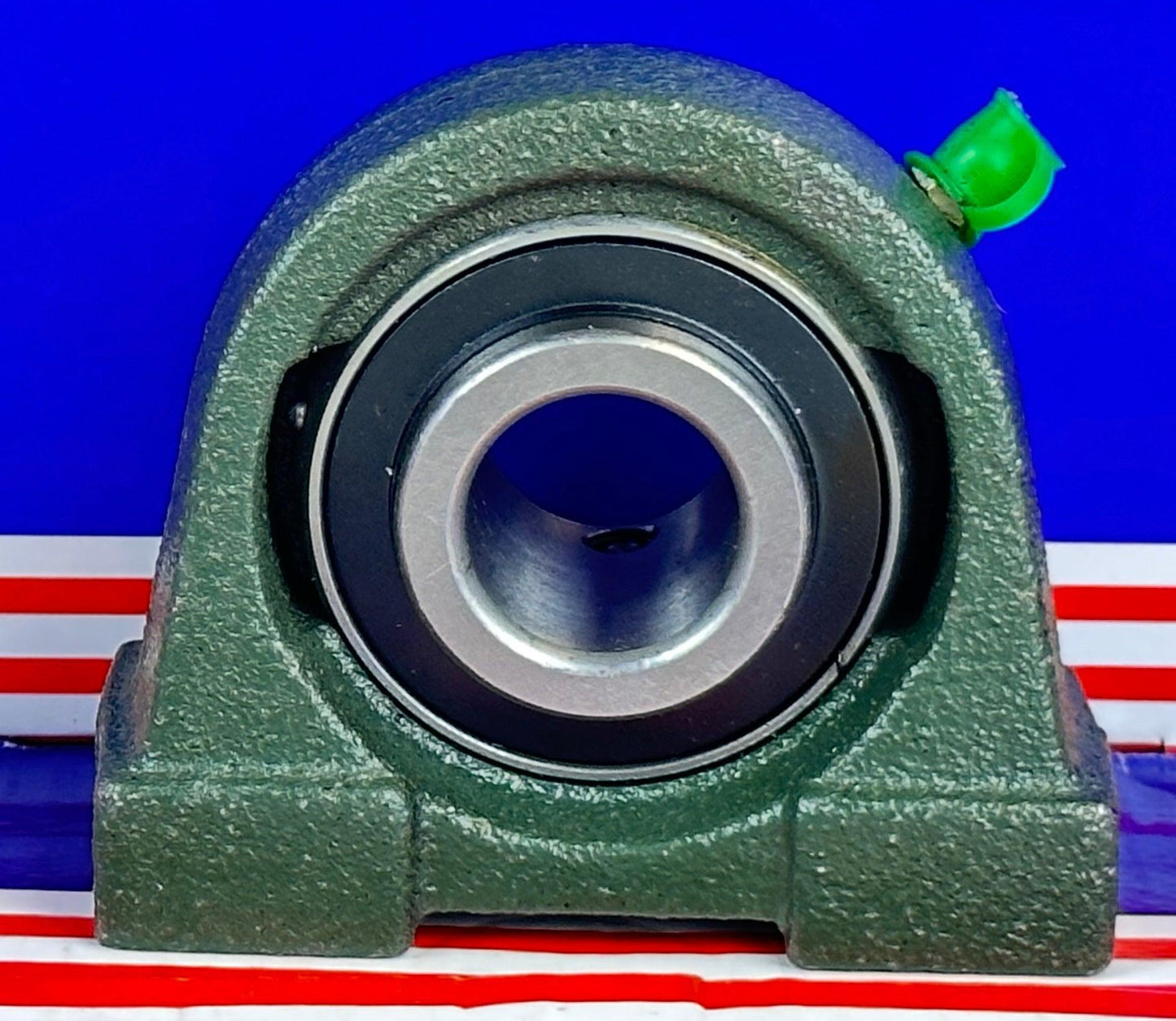 UCPA205-14 Bearing 7/8 inch Screw Tapped Base Pillow Block Bearing - fast shipping 🇺🇸