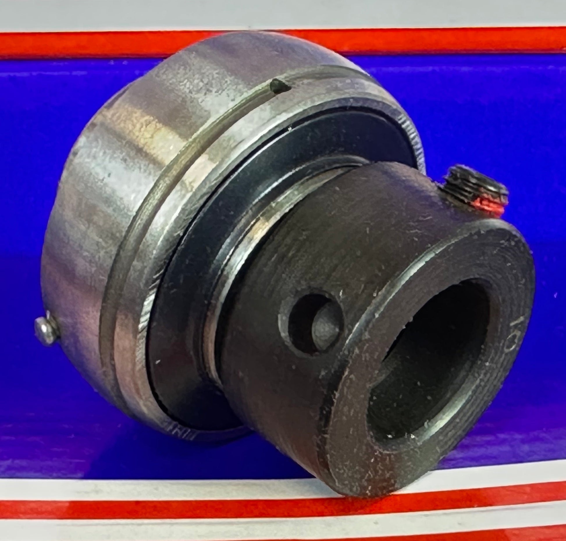 HC202-10 Bearing Insert 5/8 Inch Mounted - fast shipping 🇺🇸