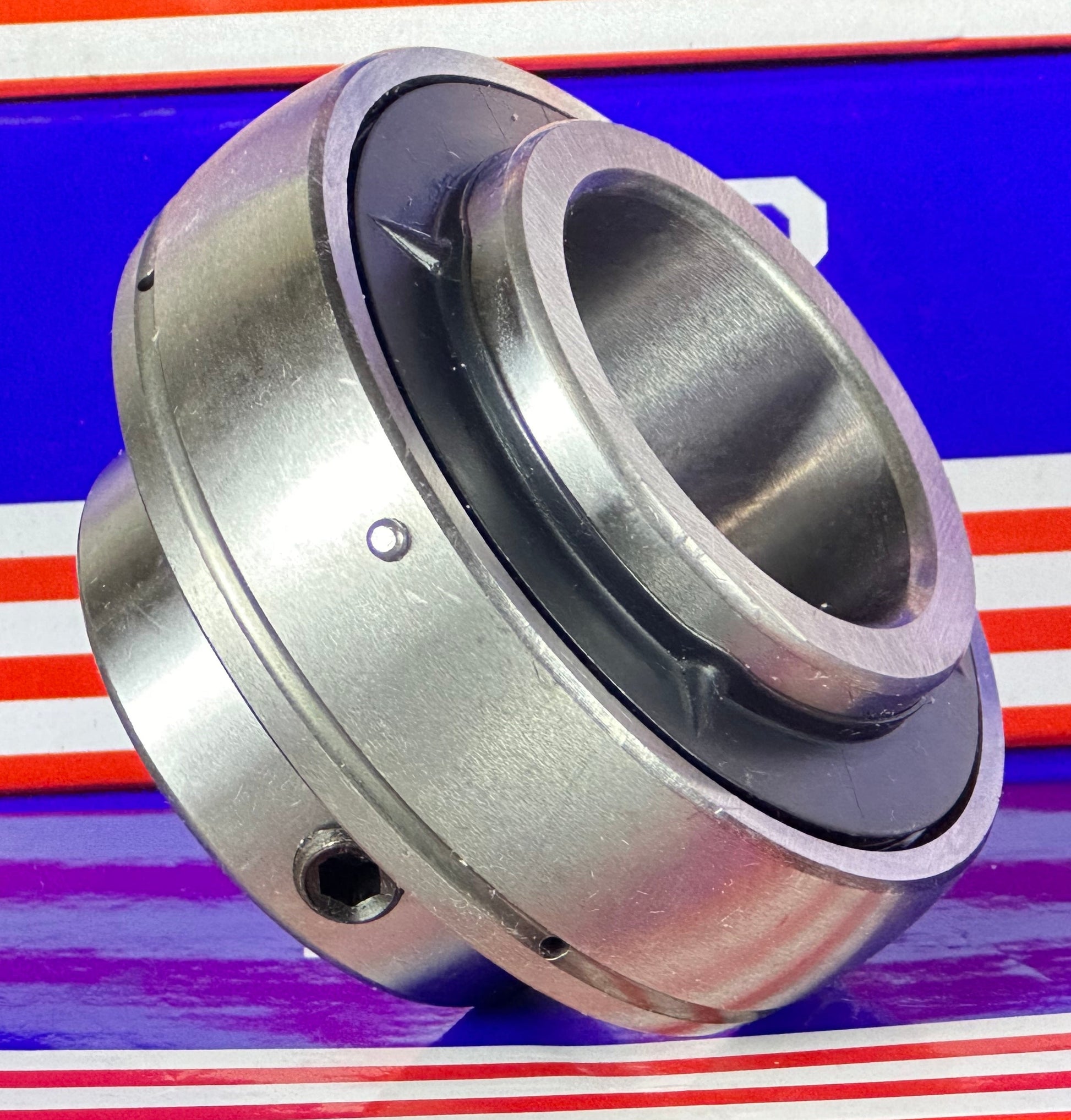 UC207-22 Bearing Insert 1-3/8" Mounted - fast shipping 🇺🇸