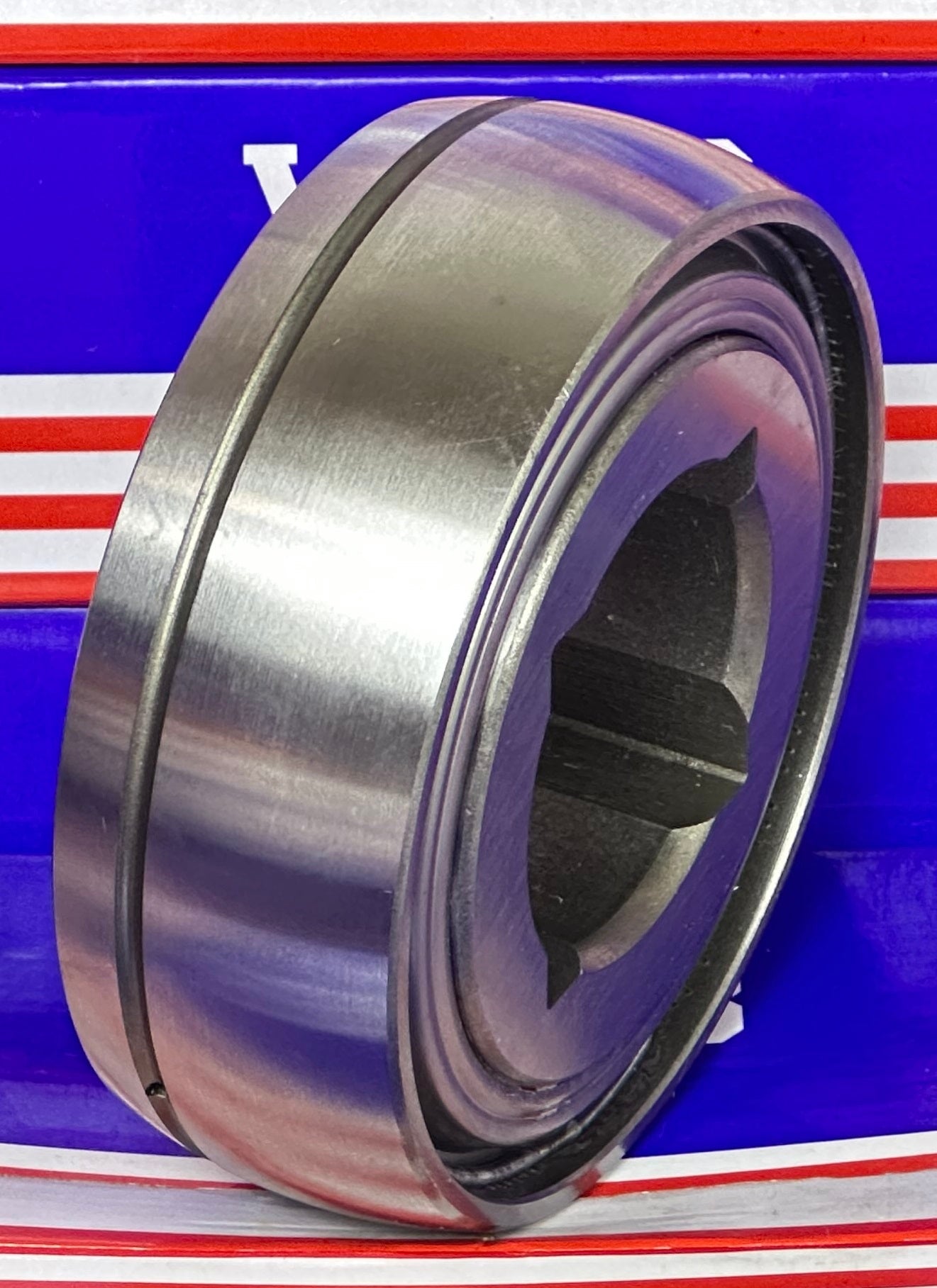 GW211PP3 Agriculture Heavy Duty Disc HarrowBearing, Square Bore, NON-Relubricable, Two Triple Lip Seals 1-1/2" Bore Bearing - fast shipping 🇺🇸