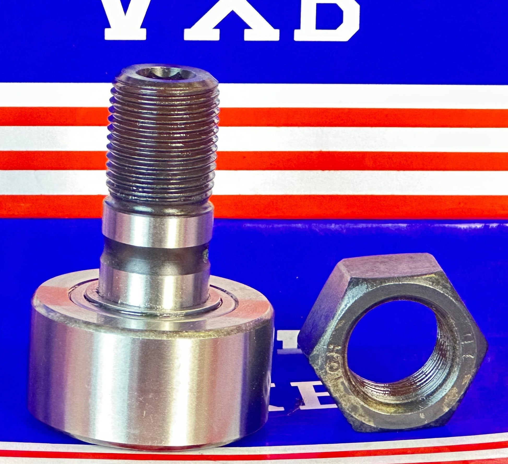 NUKR40 Track Roller Cam Follower Needle Roller Bearing 18x40x58mm - fast shipping 🇺🇸