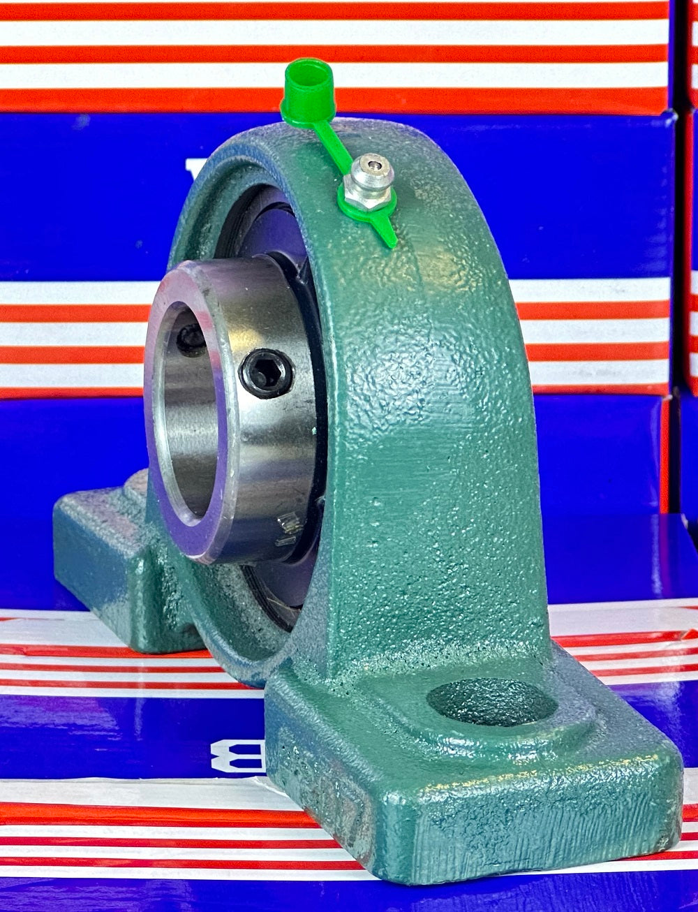 1-1/4 Bearing UCP207-20 + Pillow Block Cast Housing Mounted Bearing - fast shipping 🇺🇸